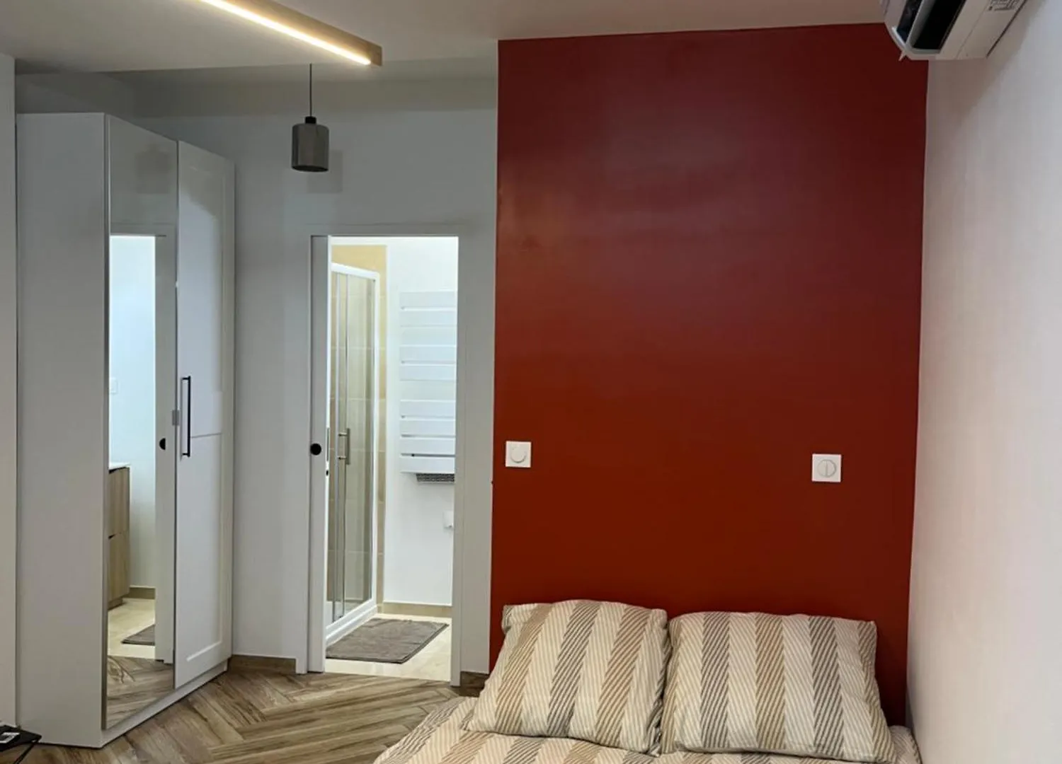 Studio A Louer Sur L Application A I R B N B - Le Petit Fer A Cheval Centre-Ville تولوز شقة